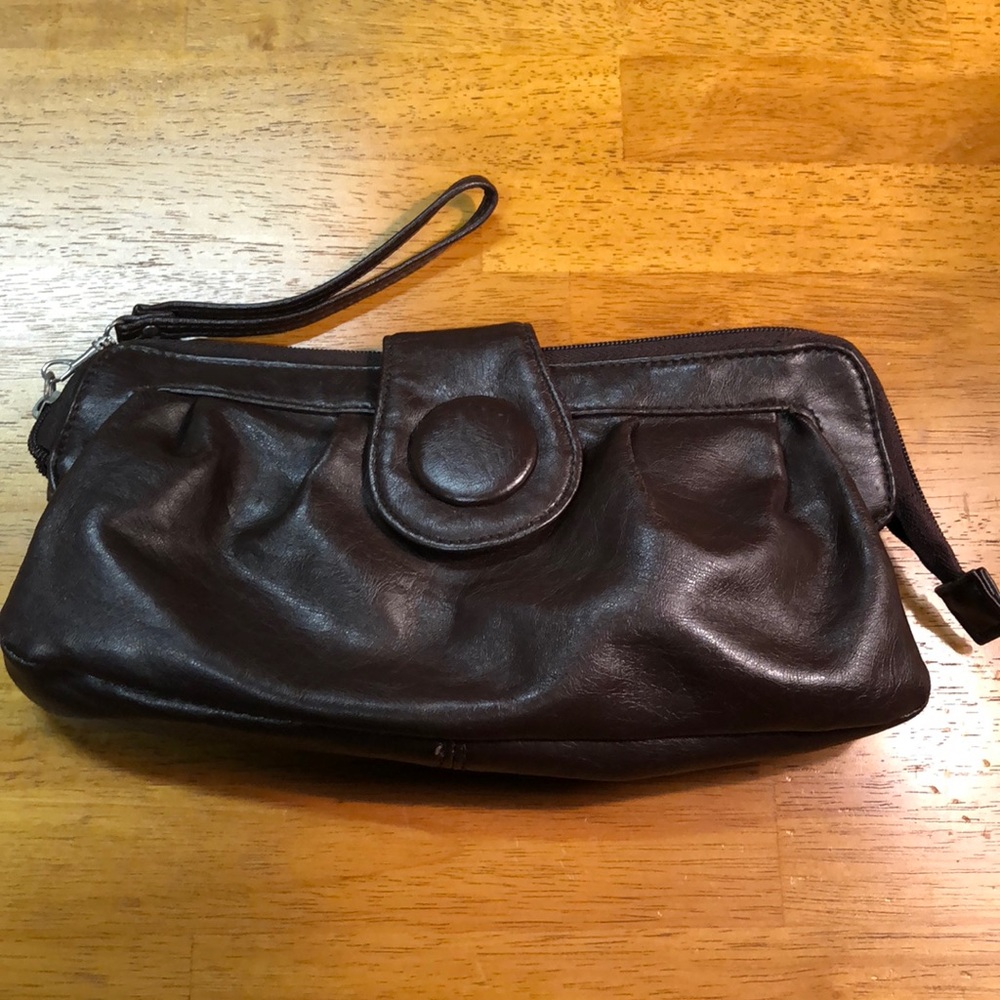 Brown clutch